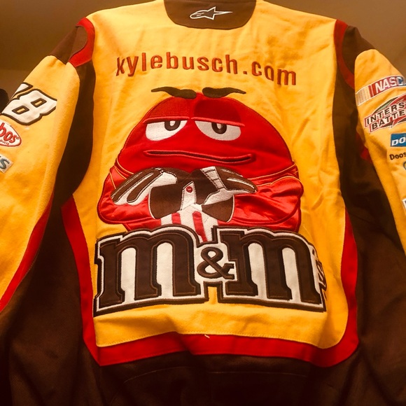 Nearly New authentic Kyle Bush official Nascar Jacket - Picture 3 of 10